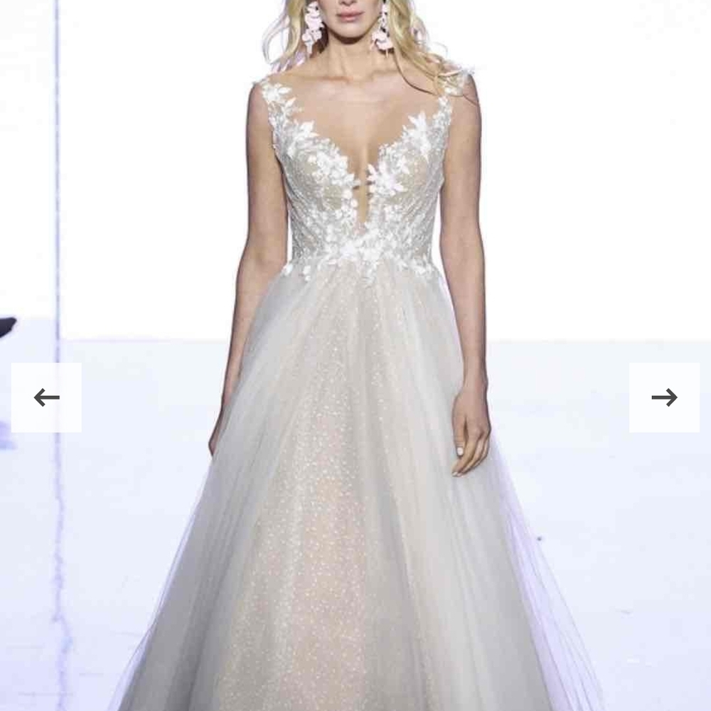 Wtoo White Illusion Plunge Lace Appliqué Wedding Gown